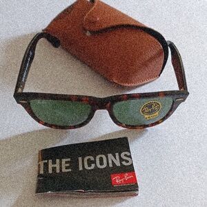 Ray Ban Wayfarer Tortoise G-15 Lens Sunglasses